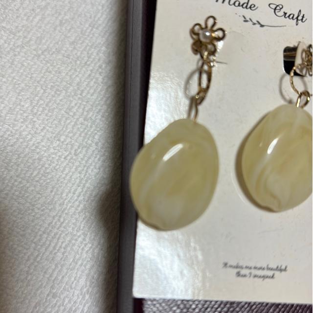 送料無料 ピアス < 女性アクセサリー/時計 送料無料 ピアス < 女性アクセサリー/時計の