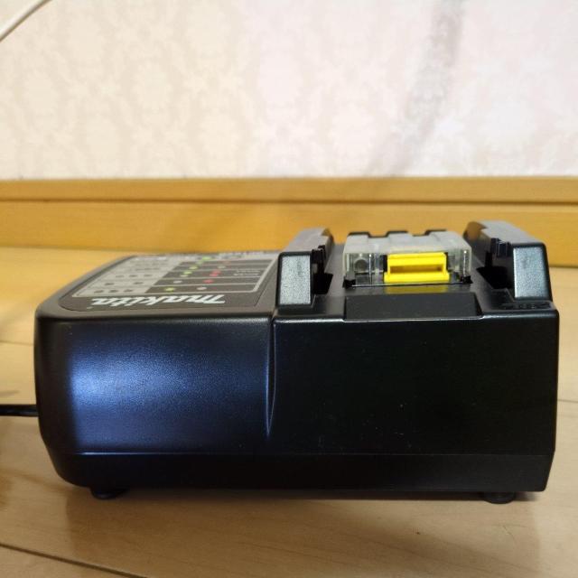 Makita 7.2-18V�p�[�d�� DC18SD �� �y�b�g/��|/���|�� 