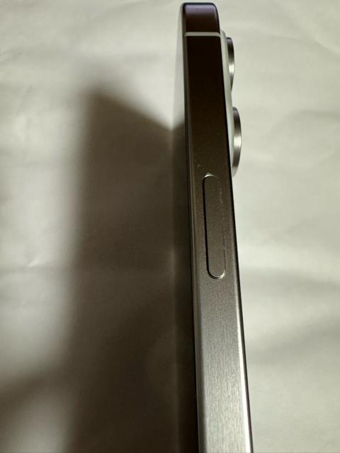 iPhone15promax 1.02TB �o�b�e���[89% �ԃ����ۏ� �� �Ɠd/AV�� 