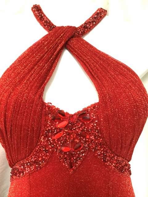 赤ホルタービーズラメ美ロングドレスBicici高級インポート < 女性ファッション 赤ホルタービーズラメ美ロングドレスBicici高級インポート < 女性ファッションの