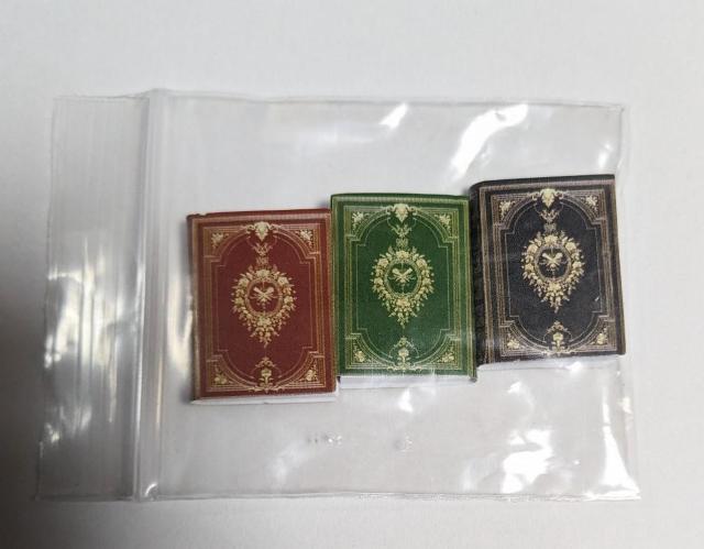 ミニチュア★魔導書B★本★ノート★色違い3種類セット★柄違いあります★ドールハウス★ハリーポッターごっこなどいかがですか(^^♪ < おもちゃ ミニチュア★魔導書B★本★ノート★色違い3種類セット★柄違いあります★ドールハウス★ハリーポッターごっこなどいかがですか(^^♪ < おもちゃの