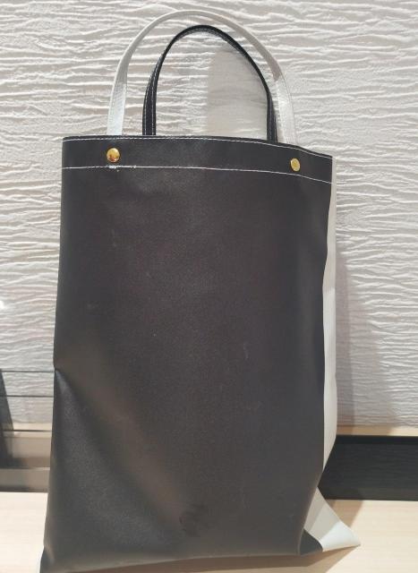 LaQua ノベルティ A4縦型 トートバッグ 合皮 < 女性ファッション  LaQua ノベルティ A4縦型 トートバッグ 合皮 < 女性ファッションの