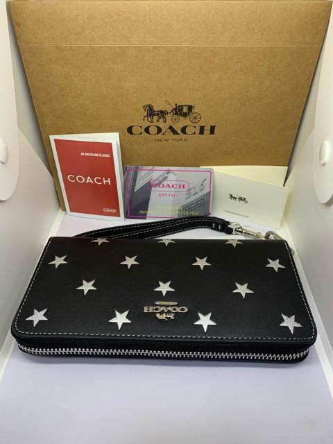 COACH コーチ CW479 長財布 スタープリント シグネチャー < ブランド  COACH コーチ CW479 長財布 スタープリント シグネチャー < ブランドの