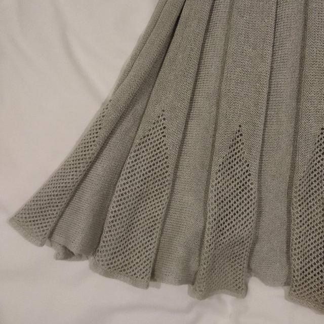 グレーグリーン レースニット プリーツスカート < 女性ファッション  グレーグリーン レースニット プリーツスカート < 女性ファッションの