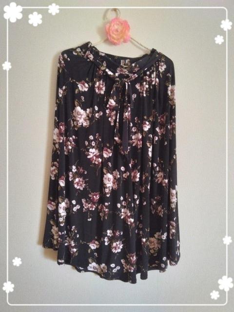 新品☆celenea*花柄スカンツ < 女性ファッション 新品☆celenea*花柄スカンツ < 女性ファッションの