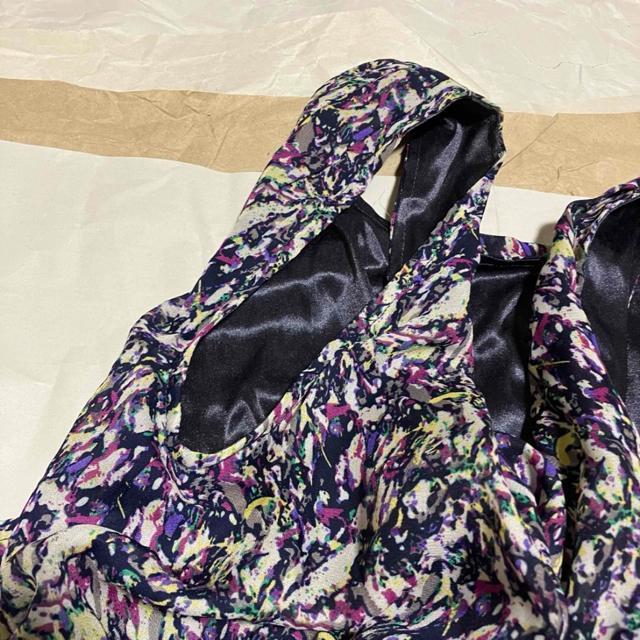 【KBF / ケイビーエフ】 総柄 / ノースリーブ / 膝丈 ワンピース O < ブランド 【KBF / ケイビーエフ】 総柄 / ノースリーブ / 膝丈 ワンピース O < ブランドの