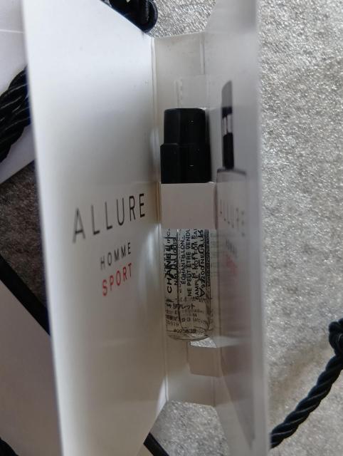 ☆CHANELノベルティ ☆ミニ香水(サンプル)アリュール オム スポーツ オードゥ トワレット(ヴァポリザター) < ブランド ☆CHANELノベルティ ☆ミニ香水(サンプル)アリュール オム スポーツ オードゥ トワレット(ヴァポリザター) < ブランドの