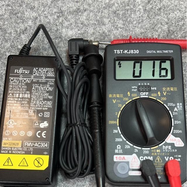 FUJITSU FMV-AC340  AC�A�_�v�^�[ �� PC�{��/���Ӌ@��� 