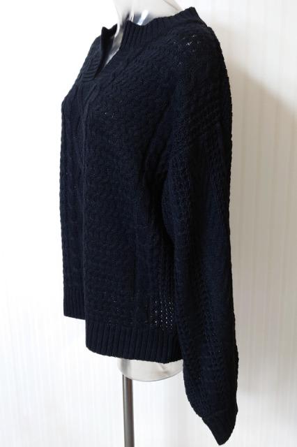 しまむら★キーネック ケーブル編み ニット < ブランド しまむら★キーネック ケーブル編み ニット < ブランドの