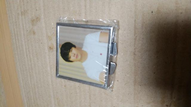 ☆パク・ヨンハ☆写真入りメガネ吹き.□型コンパクトミラー < タレントグッズ  ☆パク・ヨンハ☆写真入りメガネ吹き.□型コンパクトミラー < タレントグッズの