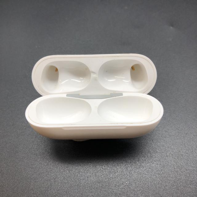 即決 正規品 Apple アップル AirPods Pro 充電ケース A2190 < 家電/AV  即決 正規品 Apple アップル AirPods Pro 充電ケース A2190 < 家電/AVの