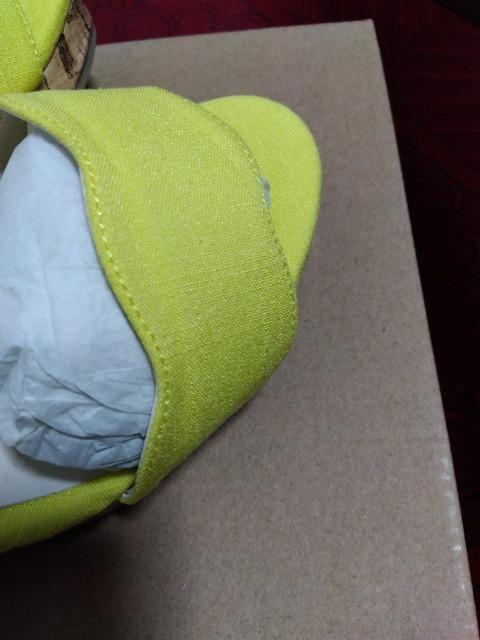 黄色いサンダル < 女性ファッション  黄色いサンダル < 女性ファッションの