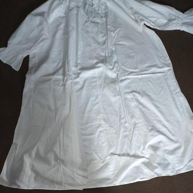SEASON REASON by Lik.&Red Lサイズ 白 美品 < 女性ファッション  SEASON REASON by Lik.&Red Lサイズ 白 美品  < 女性ファッションの
