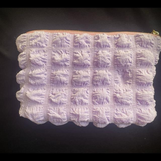 ハンドメイド☆高級感あり♪色んな子ネコ 猫 総柄 ワッフル ポップコーン 生地 ポーチ ピンク パープル ふわふわ♪ < 女性ファッション  ハンドメイド☆高級感あり♪色んな子ネコ 猫 総柄 ワッフル ポップコーン 生地 ポーチ ピンク パープル ふわふわ♪ < 女性ファッションの