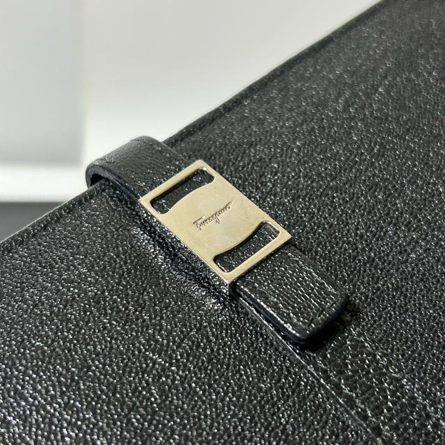 i Salvatore Ferragamo tFK U[ ܂ z Vo[  uh 