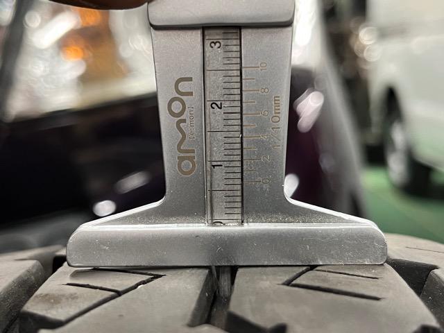 7071900)oaYBSuaXgÃ^C2{nCG[XLo195/80R15LT107/105L  /oCN