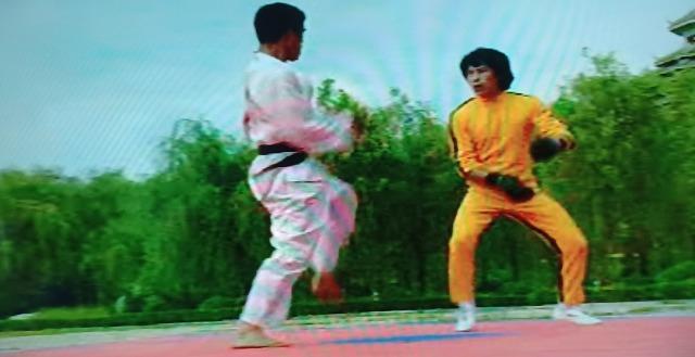 李小龍☆功夫之王.截拳道.訓練法.石天龍☆VCD2枚付☆送料無料 < CD/DVD/ビデオ 李小龍☆功夫之王.截拳道.訓練法.石天龍☆VCD2枚付☆送料無料 < CD/DVD/ビデオの