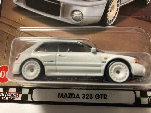 zbgEB[ u[o[hE}c_323GTR (oi)  zr[ 