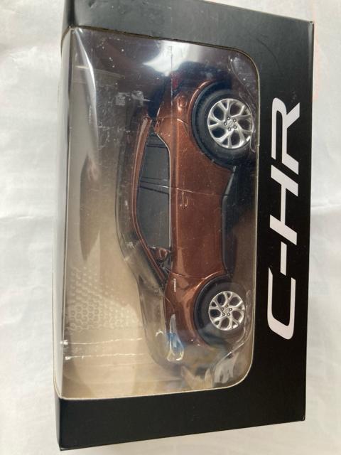 トヨタ オリジナルプルパックカー・CH-R ブラウン(他も出品中) < ホビー  トヨタ オリジナルプルパックカー・CH-R ブラウン(他も出品中)  < ホビーの