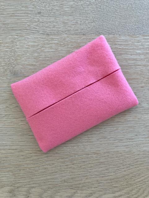 �n���h���C�h���ӂ�����|�P�b�g�e�B�b�V���P�[�X �� �y�b�g/��|/���|�� 