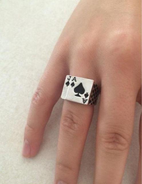 トランプマジシャン必須アイテム!トランプリング!手品 < 男性アクセサリー/時計  トランプマジシャン必須アイテム!トランプリング!手品 < 男性アクセサリー/時計の