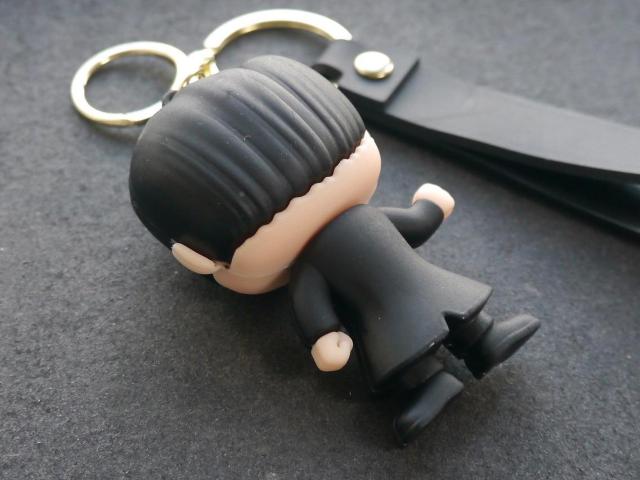 新品 マトリックス ネオ キアヌ・リーブス フィギュアマスコット キーホルダー バッグチャーム The Matrix < ホビー  新品 マトリックス ネオ キアヌ・リーブス フィギュアマスコット キーホルダー バッグチャーム The Matrix < ホビーの