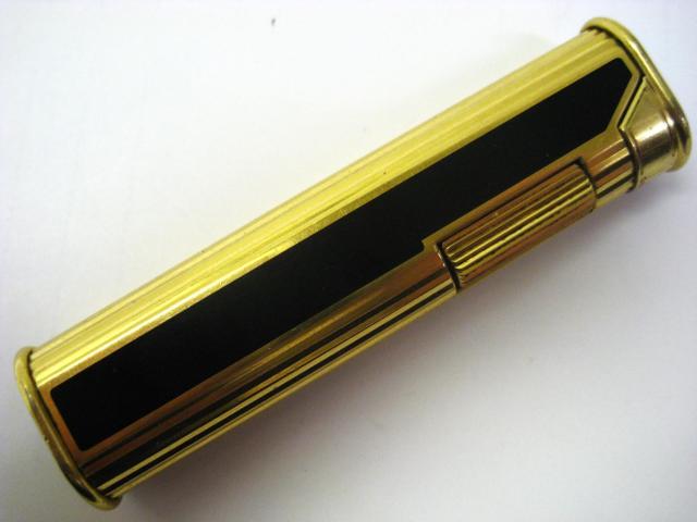 i _q DUNHILL C^[ hX S[h+ubN jp  uh 