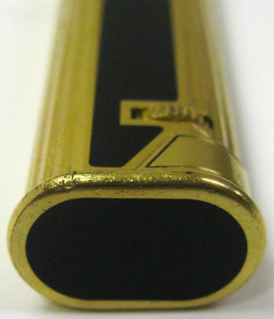 i _q DUNHILL C^[ hX S[h+ubN jp  uh 