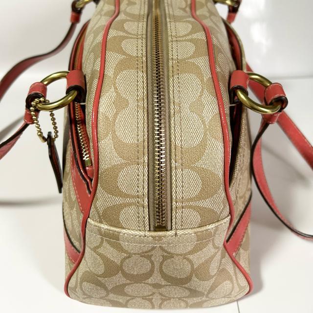 美品 COACH コーチ ショルダーバッグ シグネチャー PVC パテントレザー < ブランド 美品 COACH コーチ ショルダーバッグ シグネチャー PVC パテントレザー < ブランドの