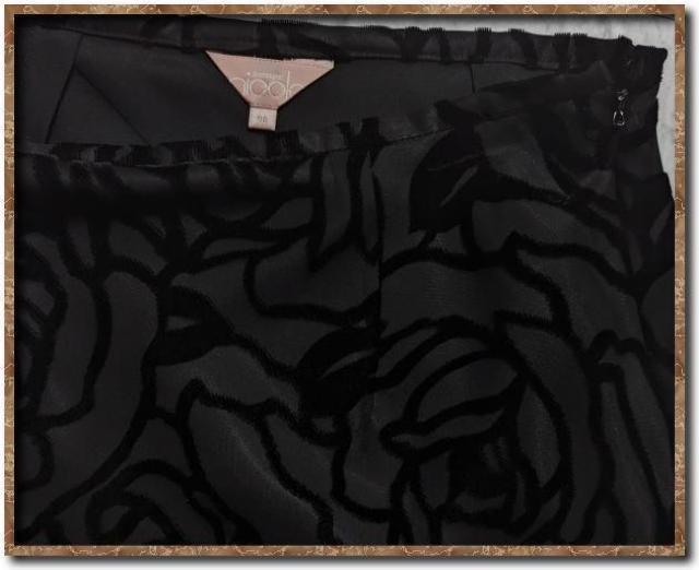 ブティックニコル バラ柄フロッキースカート 黒 < ブランド ブティックニコル バラ柄フロッキースカート 黒 < ブランドの