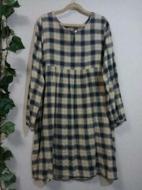 B.L.U.E.@`FbNs[X@M   uh 