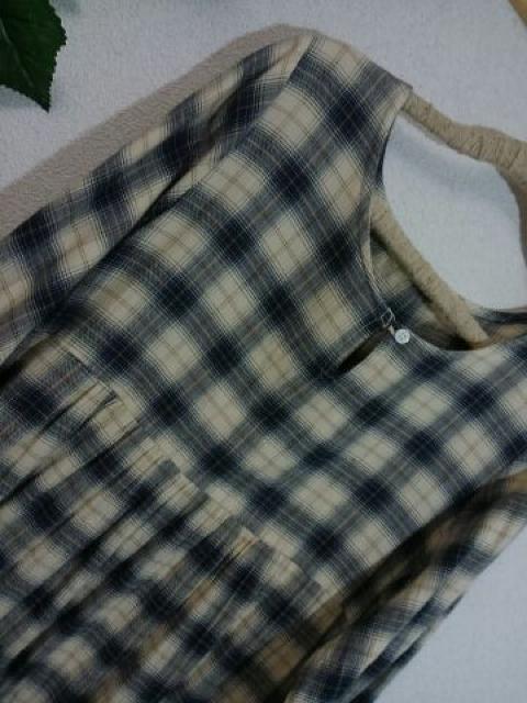 B.L.U.E.@`FbNs[X@M  uh 