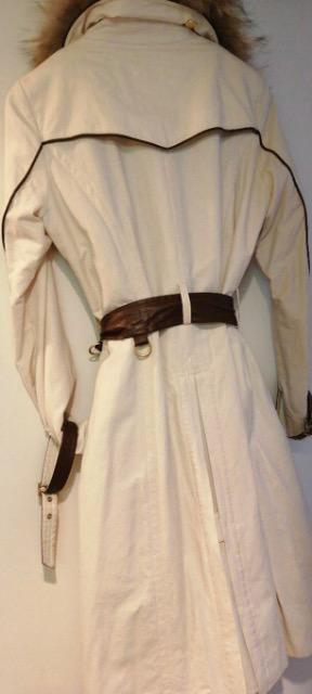 特価★極美品murmureミュールミューレトレンチコートロングコートラークン高級ライナー付乳白色高級通勤大活躍素敵フォーマル < 女性ファッション  特価★極美品murmureミュールミューレトレンチコートロングコートラークン高級ライナー付乳白色高級通勤大活躍素敵フォーマル < 女性ファッションの