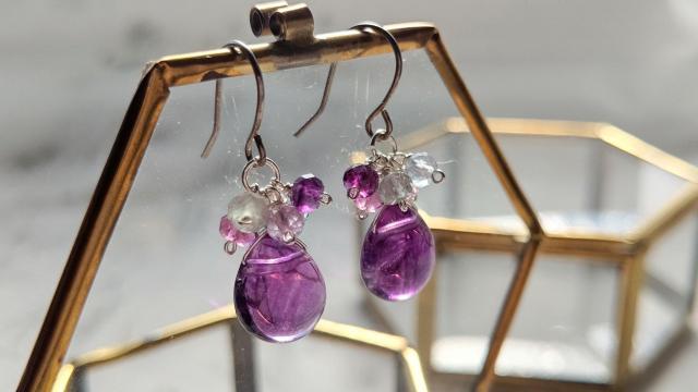 *マルチカラーフローライトのショートピアス*SF 23072 < 女性アクセサリー/時計 *マルチカラーフローライトのショートピアス*SF 23072 < 女性アクセサリー/時計の