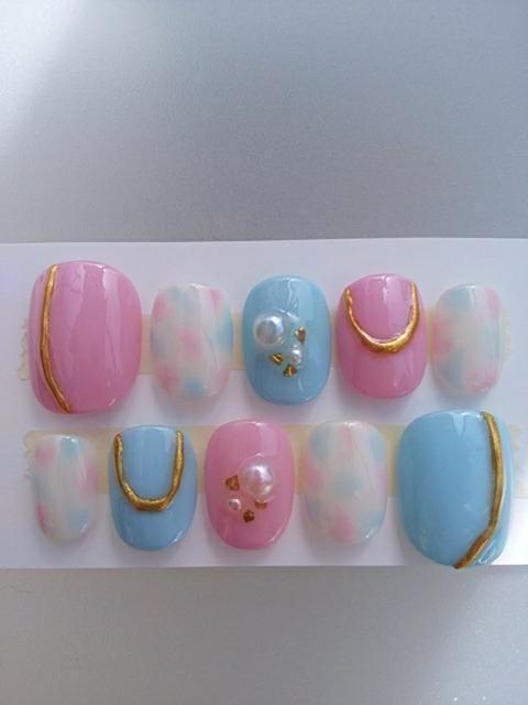 ジェルネイル.ピンク&水色.タイダイ柄.ゴールドライン.ショート < 香水/コスメ/ネイル  ジェルネイル.ピンク&水色.タイダイ柄.ゴールドライン.ショート  < 香水/コスメ/ネイルの