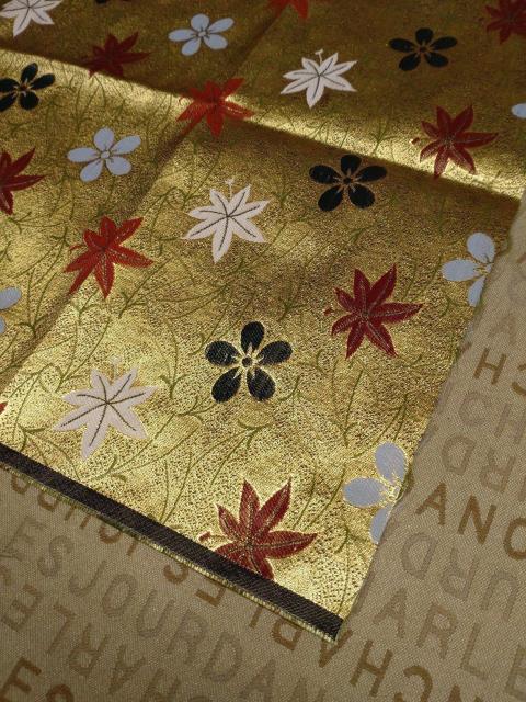 (FC1093)約65cm幅×約0.5m・金屏風のような金襴 < ペット/手芸/園芸 (FC1093)約65cm幅×約0.5m・金屏風のような金襴 < ペット/手芸/園芸の