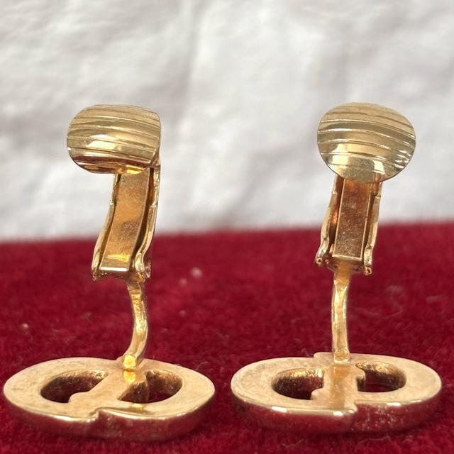 【美品】Christian Dior クリスチャンディオール CDロゴ イヤリング ヴィンテージ ゴールド アクセサリー < ブランド 【美品】Christian Dior クリスチャンディオール CDロゴ イヤリング ヴィンテージ ゴールド アクセサリー < ブランドの