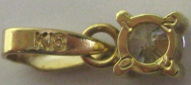 新品・未使用 K18 18金 ペンダント ダイヤ 0.122ct チャーム < 女性アクセサリー/時計 新品・未使用 K18 18金 ペンダント ダイヤ 0.122ct チャーム < 女性アクセサリー/時計の