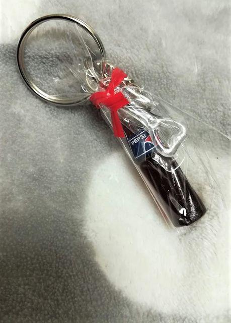 ミニチュア★ペプシコーラ★せんぬき付き★キーホルダー★ < 女性ファッション  ミニチュア★ペプシコーラ★せんぬき付き★キーホルダー★ < 女性ファッションの