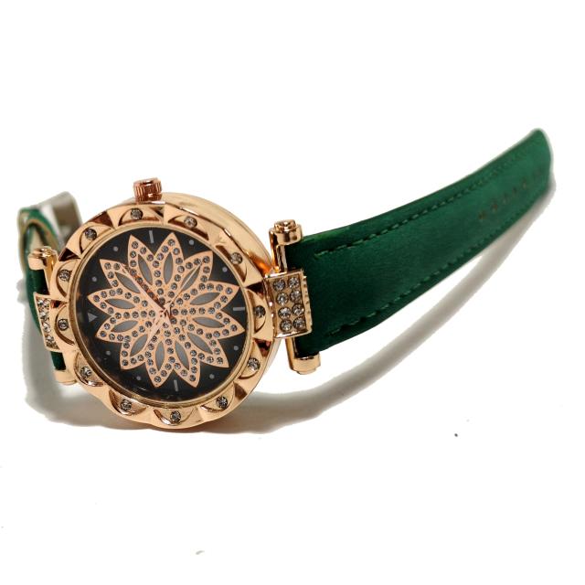 新品 StarrySky【ジルコニア】美しく輝く腕時計 GREEN < 女性アクセサリー/時計  新品 StarrySky【ジルコニア】美しく輝く腕時計 GREEN < 女性アクセサリー/時計の