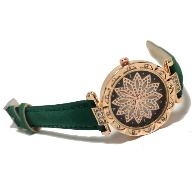 新品 StarrySky【ジルコニア】美しく輝く腕時計 GREEN < 女性アクセサリー/時計  新品 StarrySky【ジルコニア】美しく輝く腕時計 GREEN < 女性アクセサリー/時計の