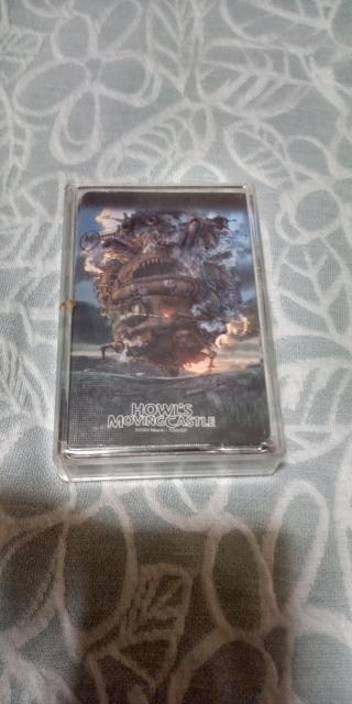 千と千尋の神隠しのビデオテープとハウルの動く城のトランプのセット < アニメ/コミック/キャラクター 千と千尋の神隠しのビデオテープとハウルの動く城のトランプのセット < アニメ/コミック/キャラクターの