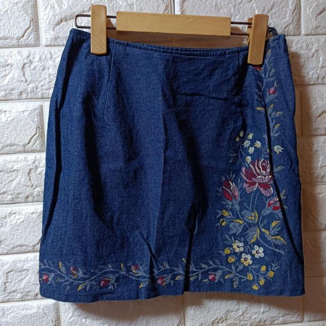 USED★フラワープリントデニムミニスカ/M < 女性ファッション  USED★フラワープリントデニムミニスカ/M  < 女性ファッションの
