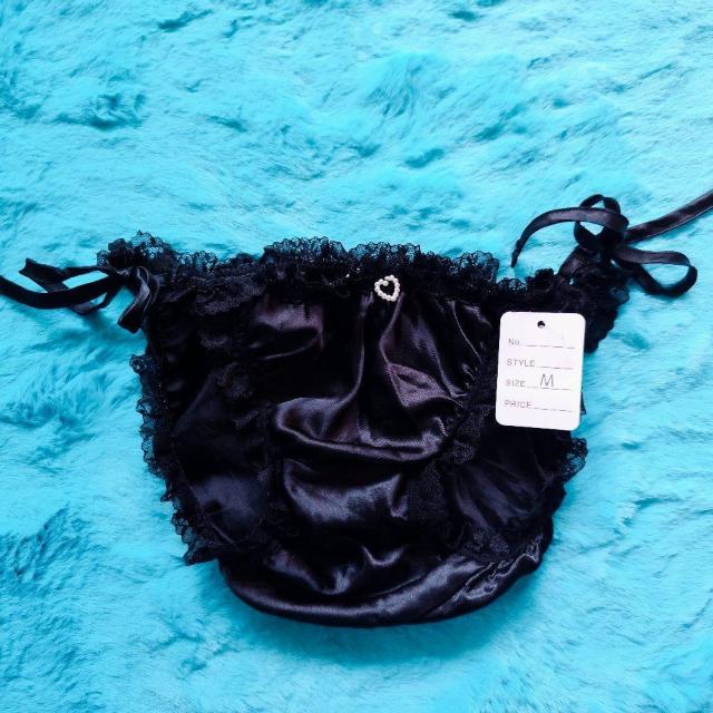 激エロカワッ。。。サテン紐パンティー。。。ショーツ。。。ブラック。。。ヒモパン。。。紐ぱん。。。ひもぱん。。。 < 女性ファッション  激エロカワッ。。。サテン紐パンティー。。。ショーツ。。。ブラック。。。ヒモパン。。。紐ぱん。。。ひもぱん。。。  < 女性ファッションの