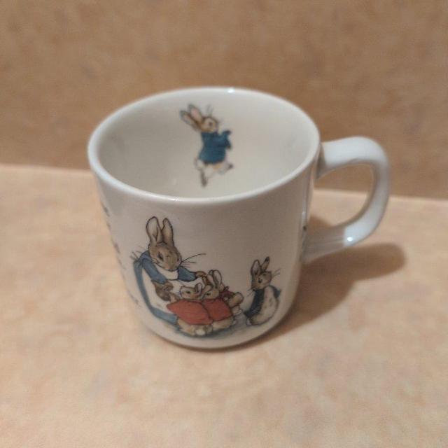 Wedgwood �s�[�^�[���r�b�g �M�ƃJ�b�v�̃Z�b�g ���K�i ���i �� �C���e���A/���C�t�� 