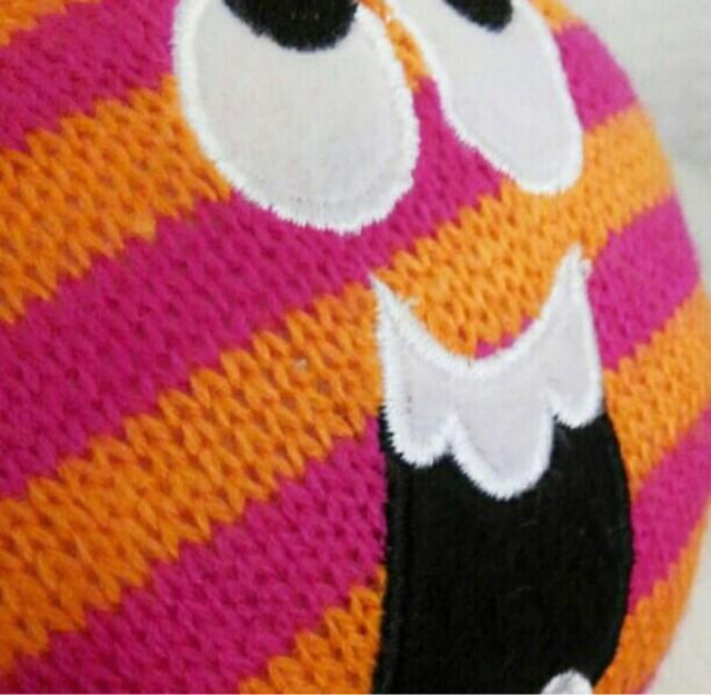 新品タグ付き 子供用 耳あて付きニット帽&イヤーマフラー < キッズ/ベビー 新品タグ付き 子供用 耳あて付きニット帽&イヤーマフラー < キッズ/ベビーの