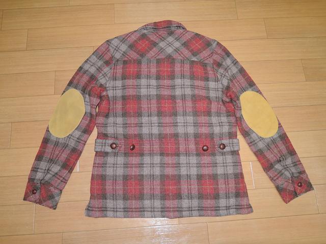 新品TMTチェック柄ウールジャケットSショートコートキルティング < ブランド 新品TMTチェック柄ウールジャケットSショートコートキルティング < ブランドの