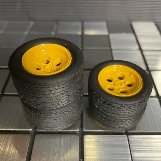1/18 GT Spirit ランボルギーニ カウンタック ケーニッヒ スペシャル タイヤホイール4本セット < ホビー  1/18 GT Spirit ランボルギーニ カウンタック ケーニッヒ スペシャル タイヤホイール4本セット < ホビーの