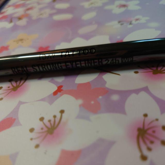 新品K-パレット(SBリアリストロングアイライナー)24wp外箱無しです < 香水/コスメ/ネイル  新品K-パレット(SBリアリストロングアイライナー)24wp外箱無しです  < 香水/コスメ/ネイルの