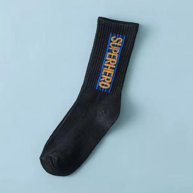 定価2,200円【新品】ポップロゴ入りソックス 2足セット● < 女性ファッション  定価2,200円【新品】ポップロゴ入りソックス 2足セット● < 女性ファッションの